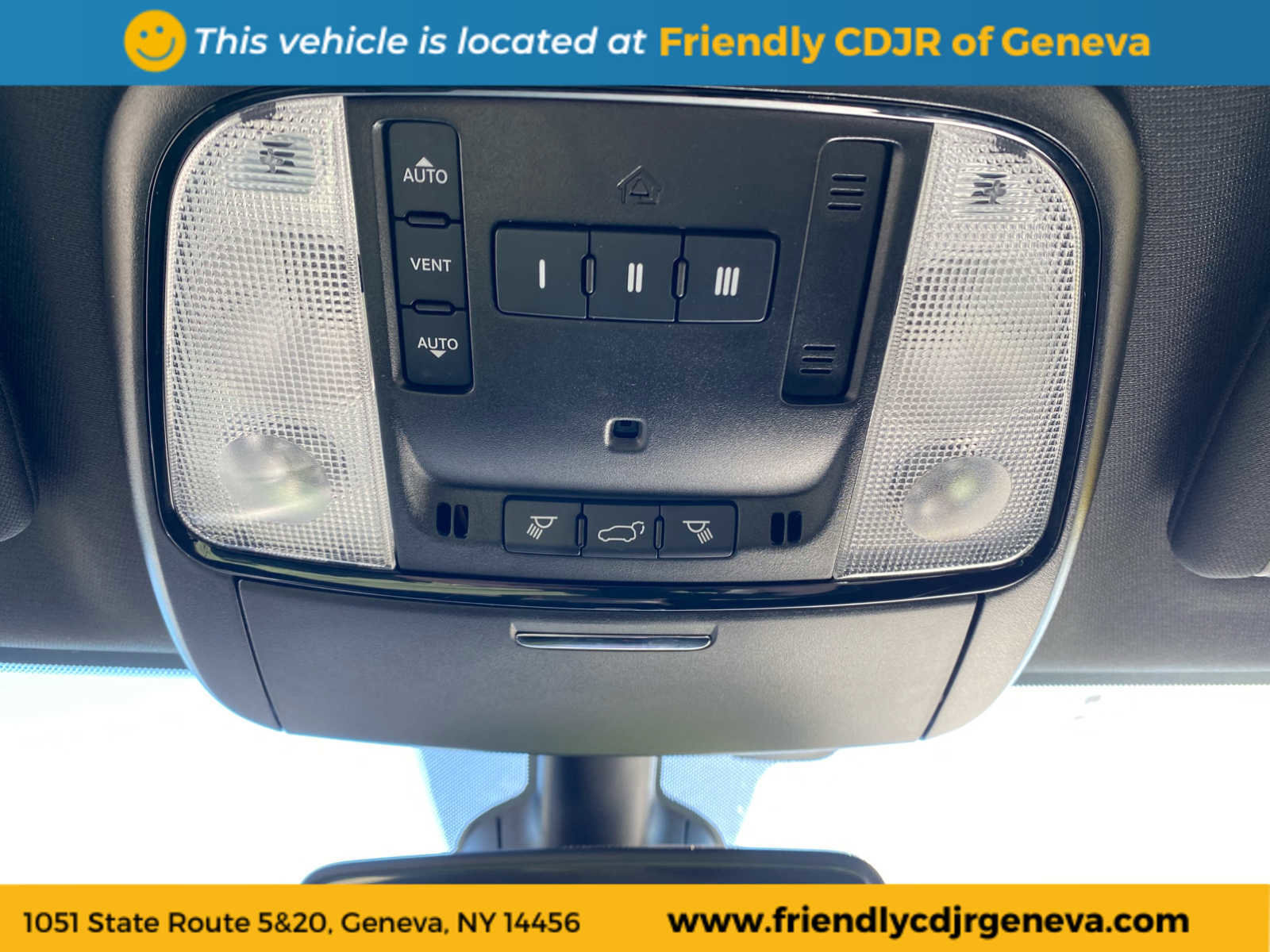 Used 2022 Dodge Durango R/T w/ Blacktop Package image 21