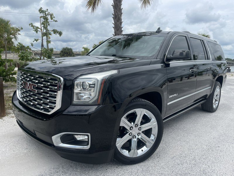 Used 2019 GMC Yukon XL Denali w/ Denali Ultimate Package image 1