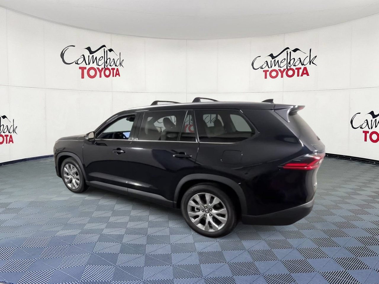 Used 2026 Toyota Grand Highlander AWD Hybrid image 8