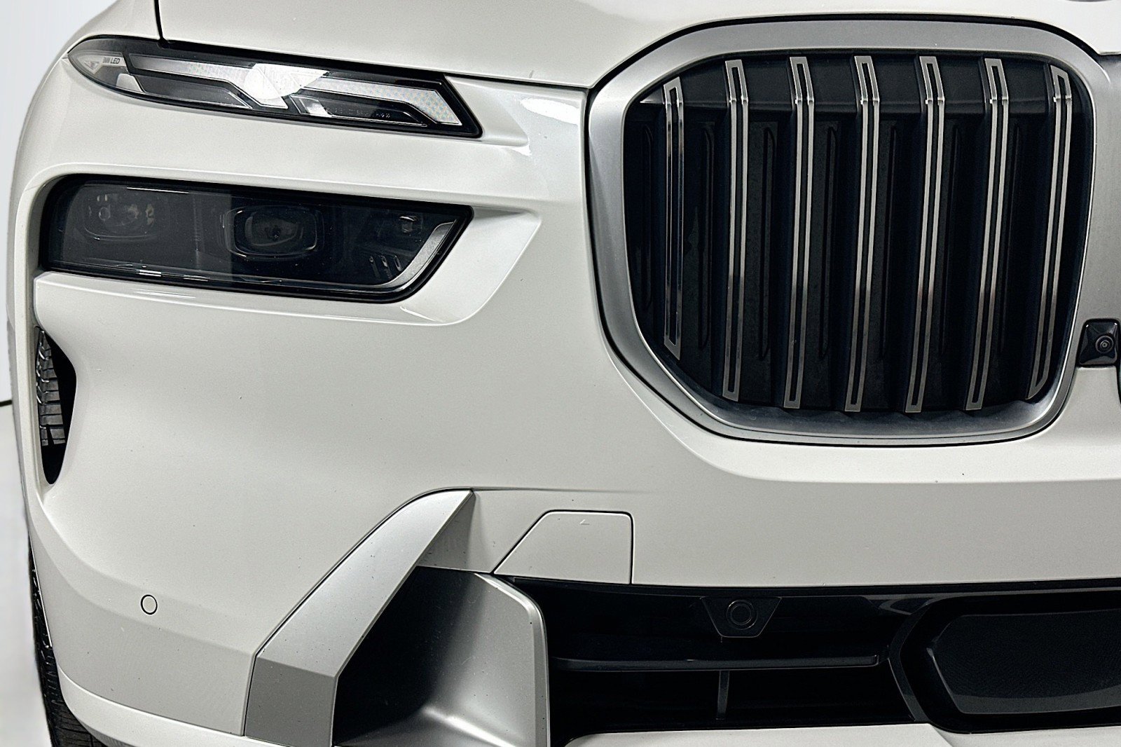 Used 2023 BMW X7 xDrive40i image 17