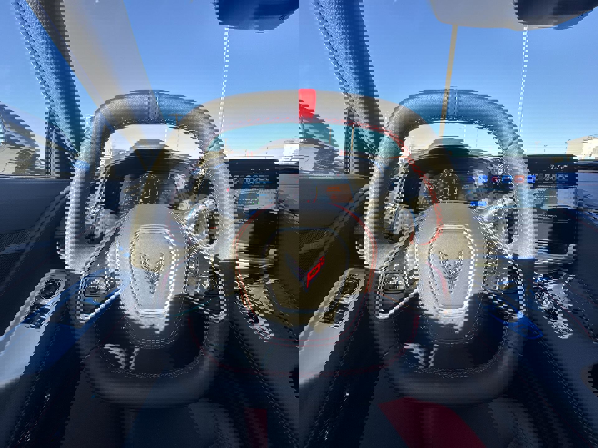 Used 2025 Chevrolet Corvette Stingray Coupe w/ 1LT image 14