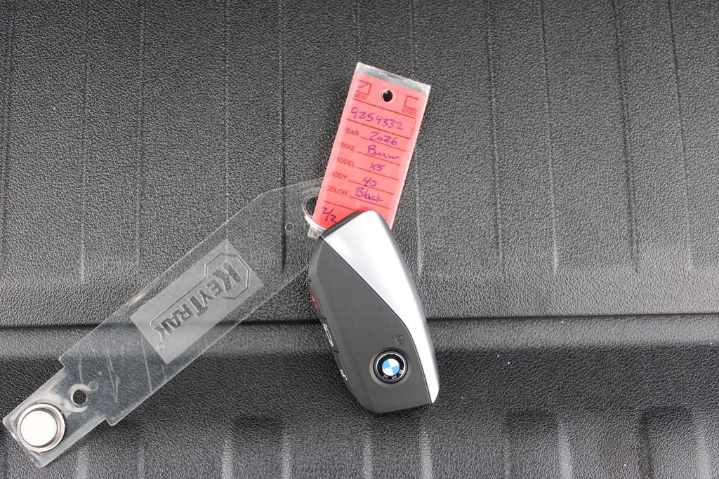 New 2026 BMW X5 xDrive40i w/ Executive Package image 33