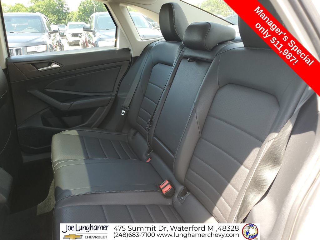 Used 2021 Volkswagen Jetta FWD image 23