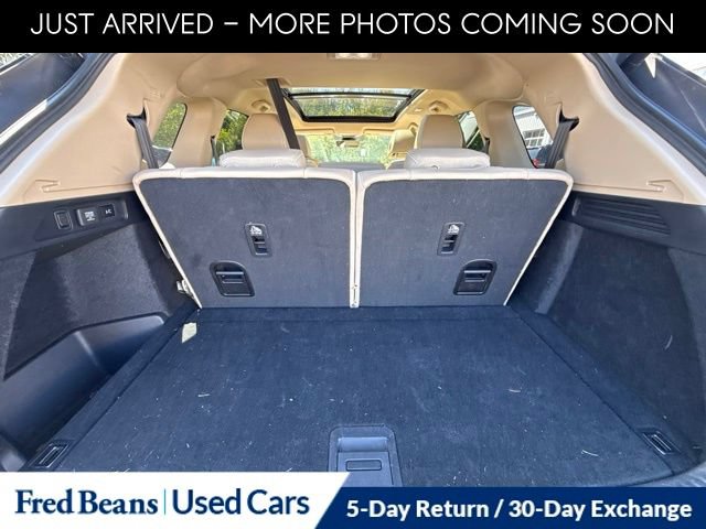 Used 2023 Acura MDX w/ Advance Package AWD/4WD image 8