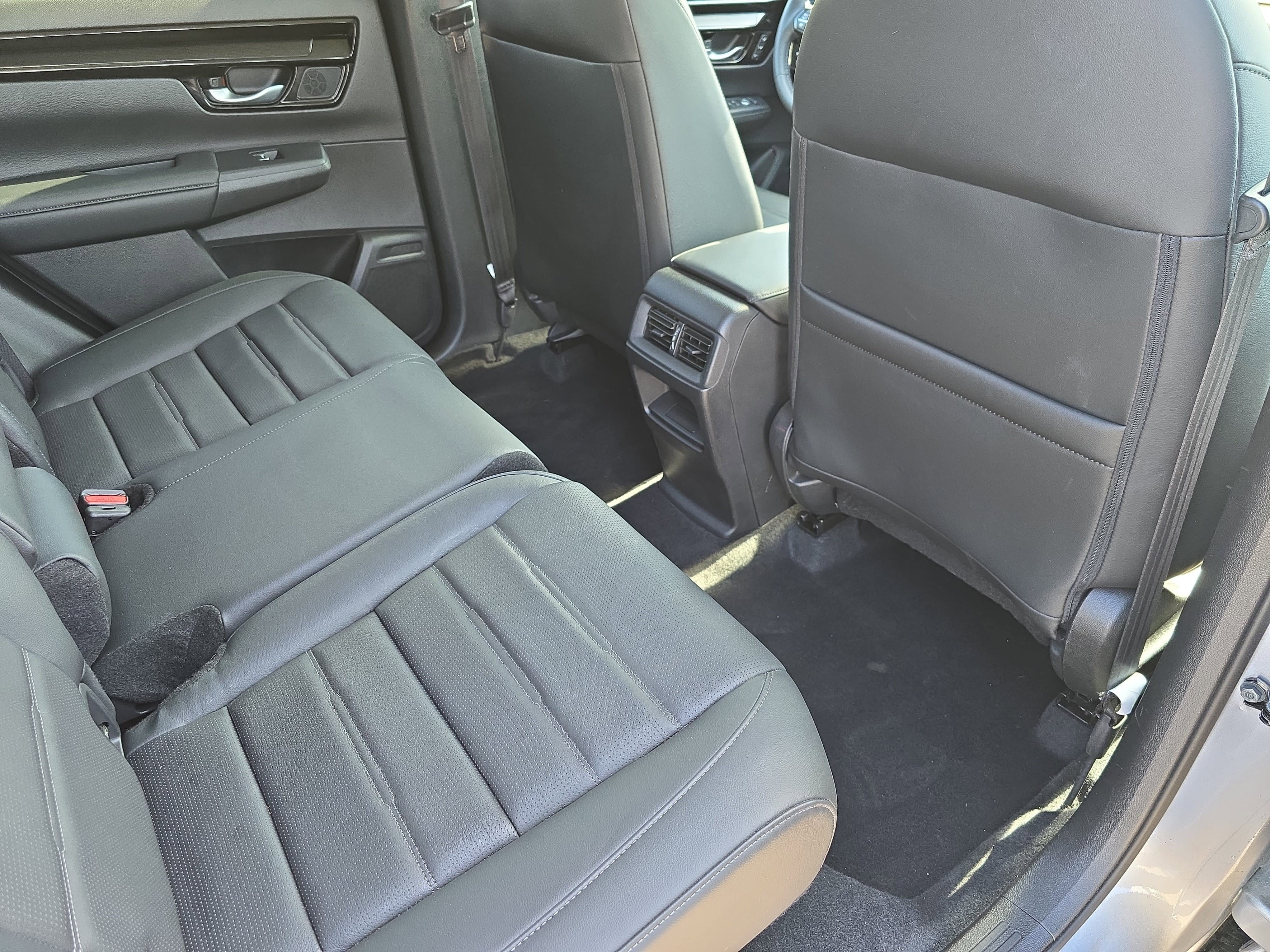 Used 2023 Honda CR-V EX-L image 11