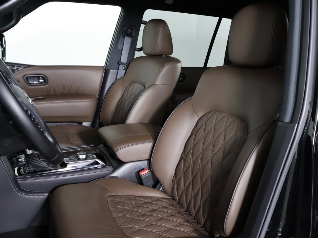 Used 2024 Nissan Armada Platinum w/ Captain's Chairs Package image 30
