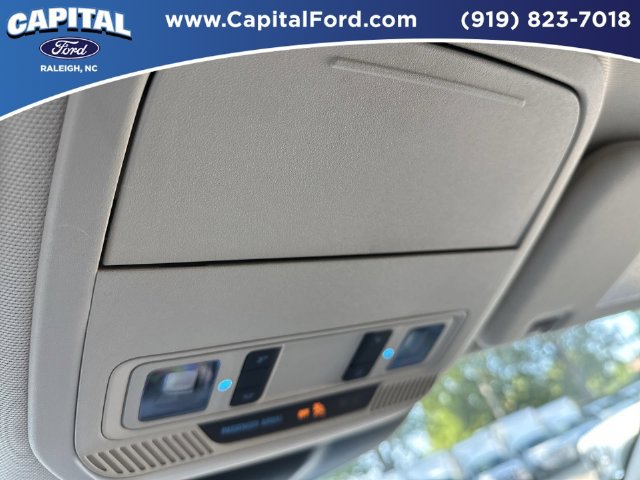 Used 2021 Ford Explorer XLT w/ Equipment Group 202A RWD image 32