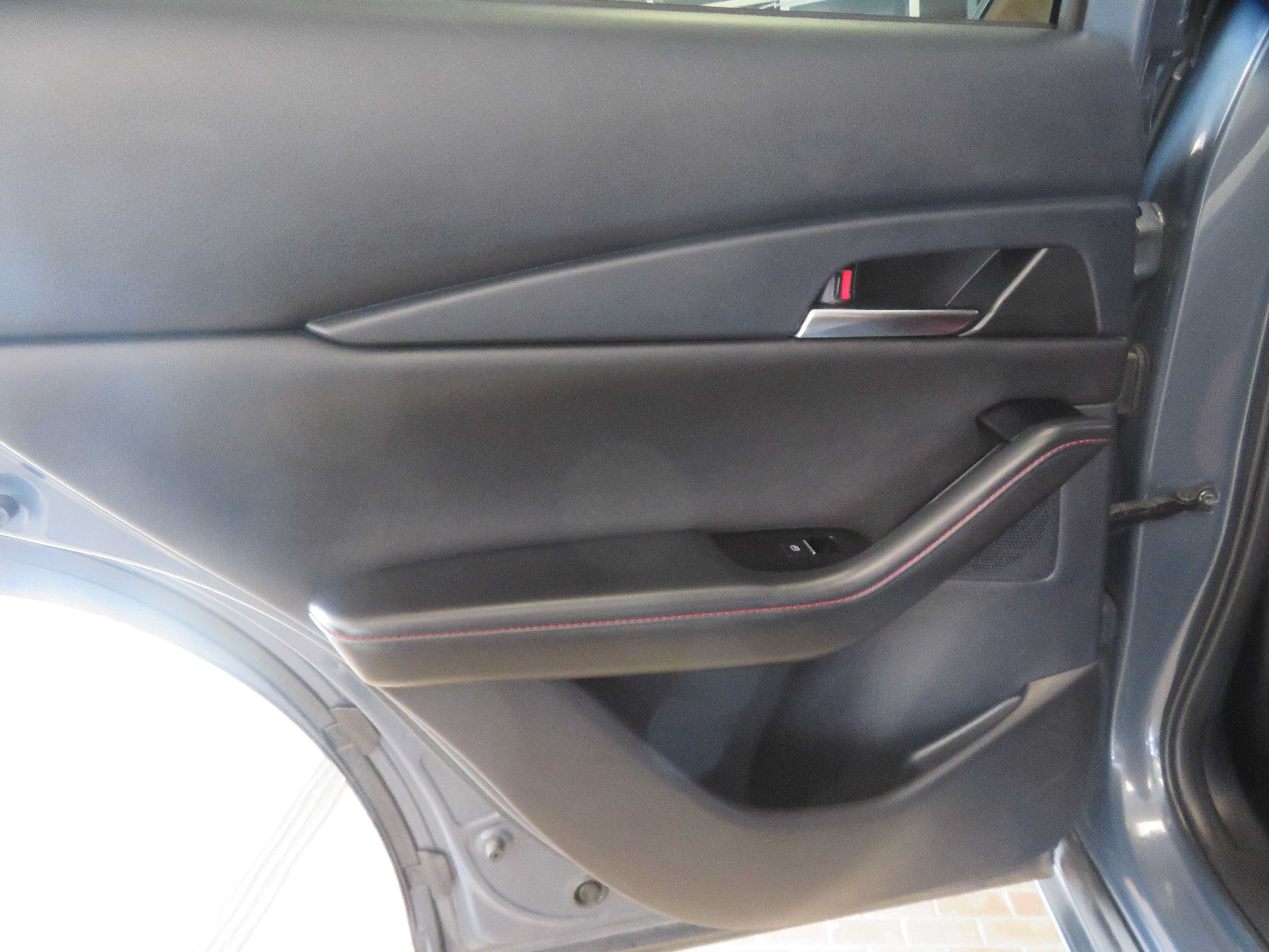 Used 2024 MAZDA CX-30 AWD 2.5 S w/ Preferred Package image 17