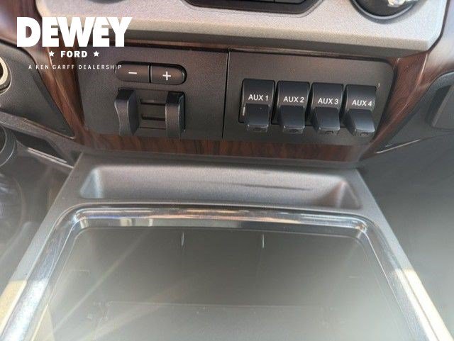 Used 2013 Ford F250 Lariat w/ Chrome Pkg AWD/4WD image 25