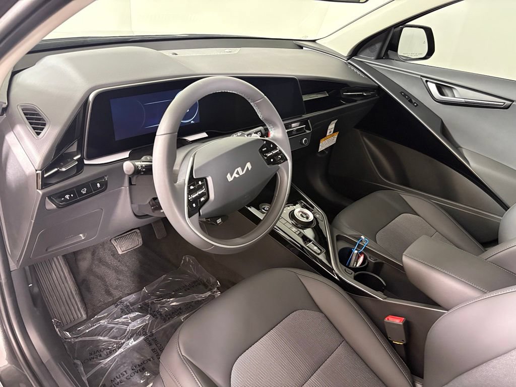 New 2026 Kia Niro Wind FWD image 17