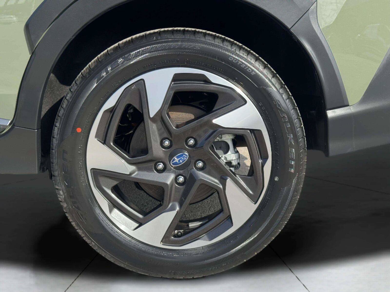 Used 2026 Subaru Crosstrek 2.5i Limited AWD/4WD image 60