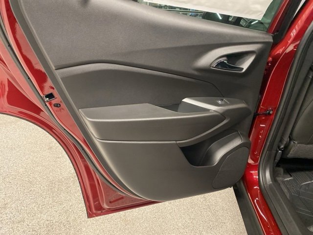 New 2025 Chevrolet Trax LT w/ Driver Confidence Package image 26