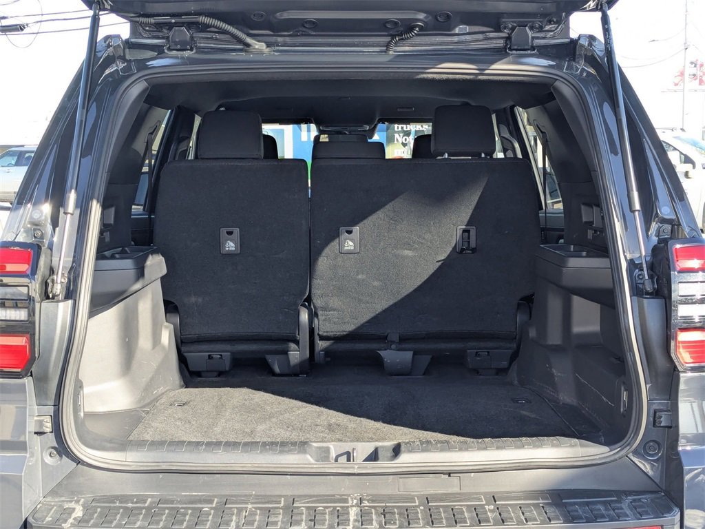 Used 2025 Toyota 4Runner SR5 image 31