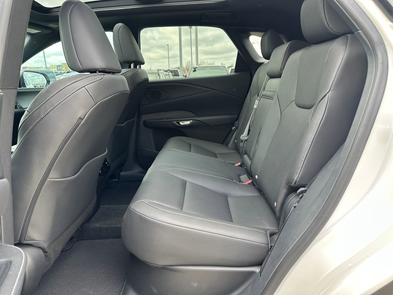 Used 2023 Lexus RX 350 Premium Plus image 23