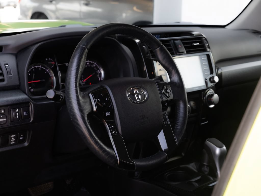 Certified 2023 Toyota 4Runner TRD Off-Road Premium AWD/4WD image 11