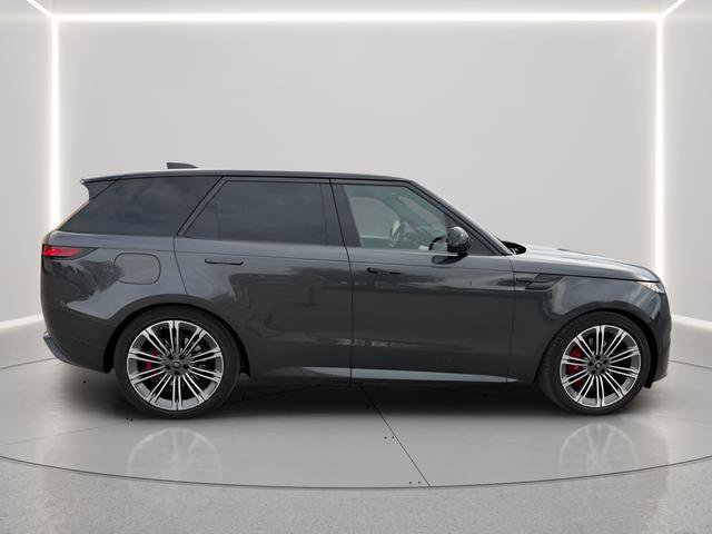 Certified 2024 Land Rover Range Rover Sport Dynamic SE image 6