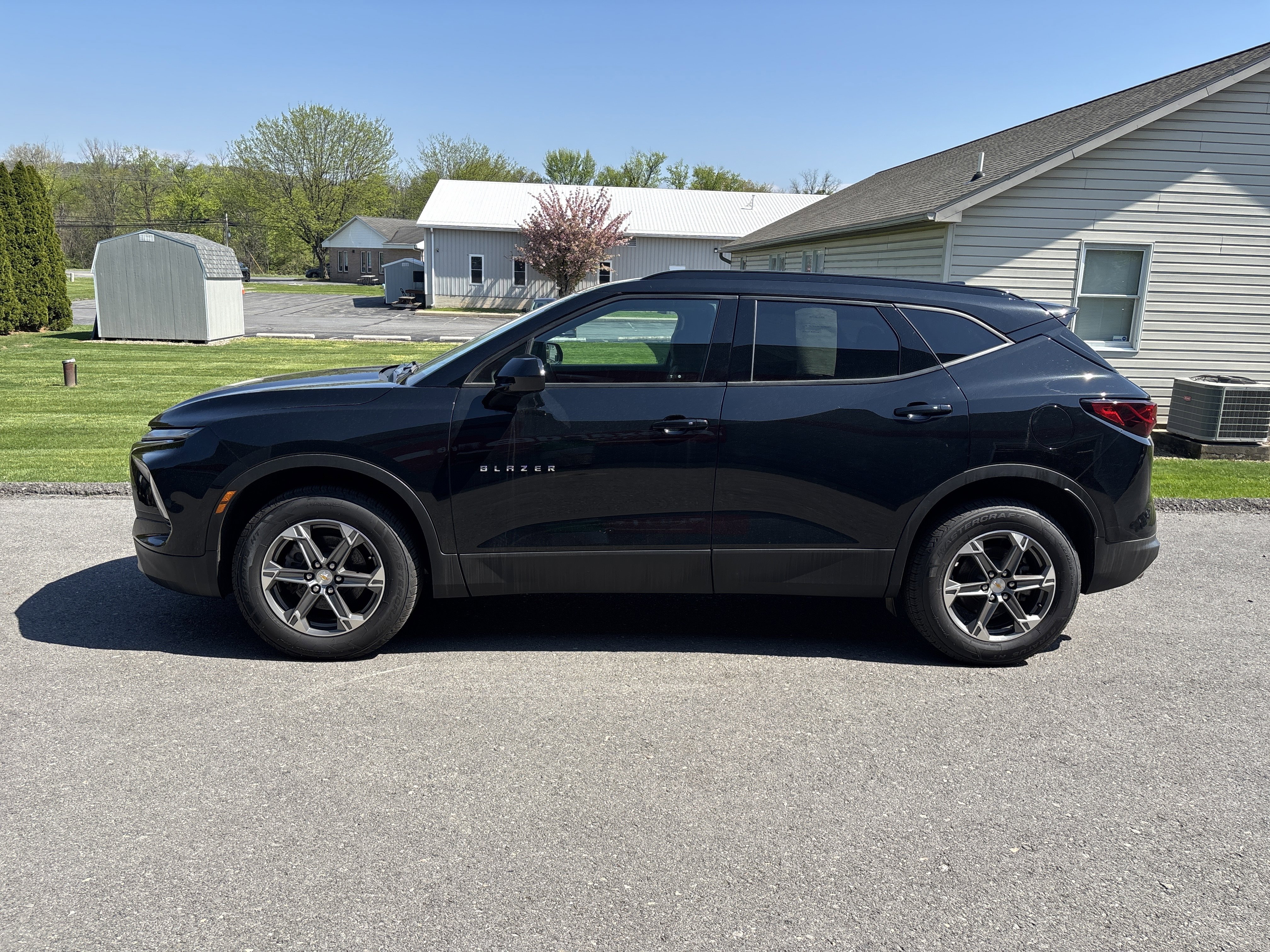 Used 2023 Chevrolet Blazer LT w/ Convenience Package AWD/4WD image 7