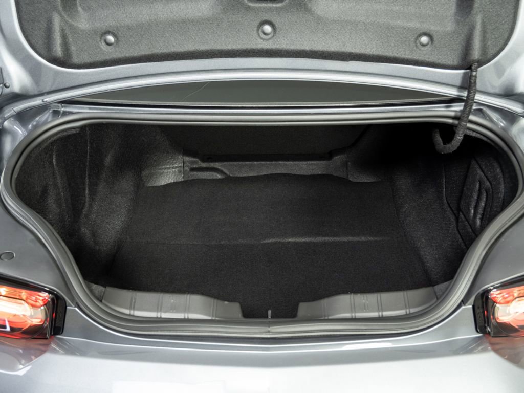 Used 2022 Chevrolet Camaro SS image 28