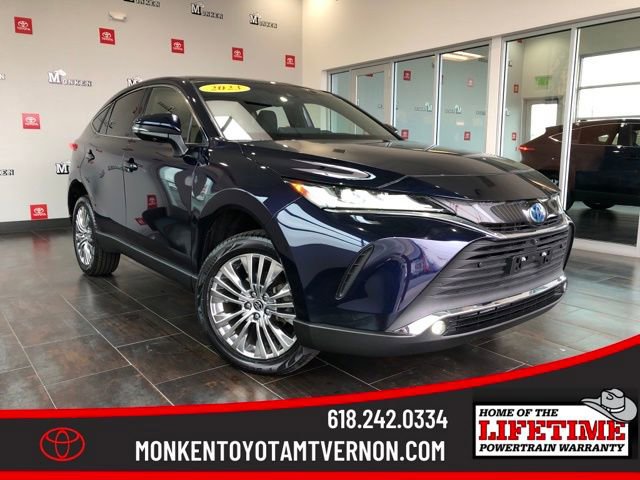 Used 2023 Toyota Venza Limited image 1