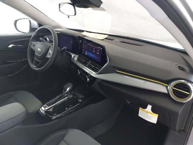 New 2026 Chevrolet Trax LT image 29