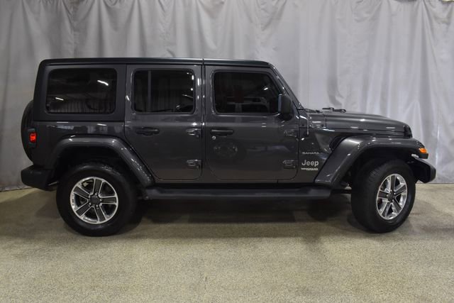 Used 2021 Jeep Wrangler Unlimited Sahara AWD/4WD image 3