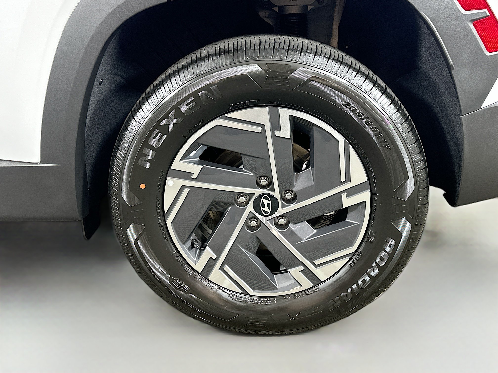 New 2026 Hyundai Tucson Blue SE AWD/4WD image 28