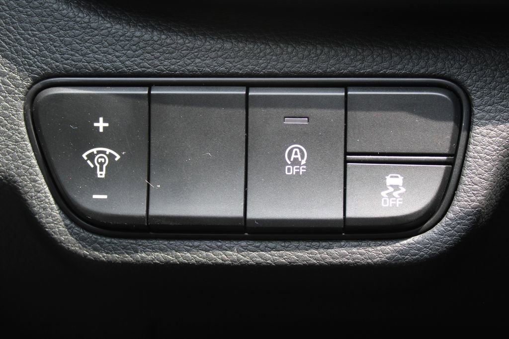 New 2026 Kia Seltos EX FWD image 24
