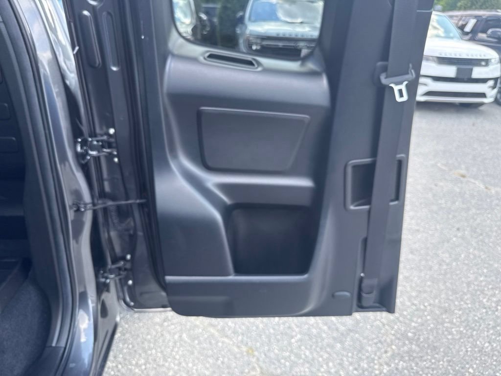 Used 2022 Toyota Tacoma SR RWD image 21