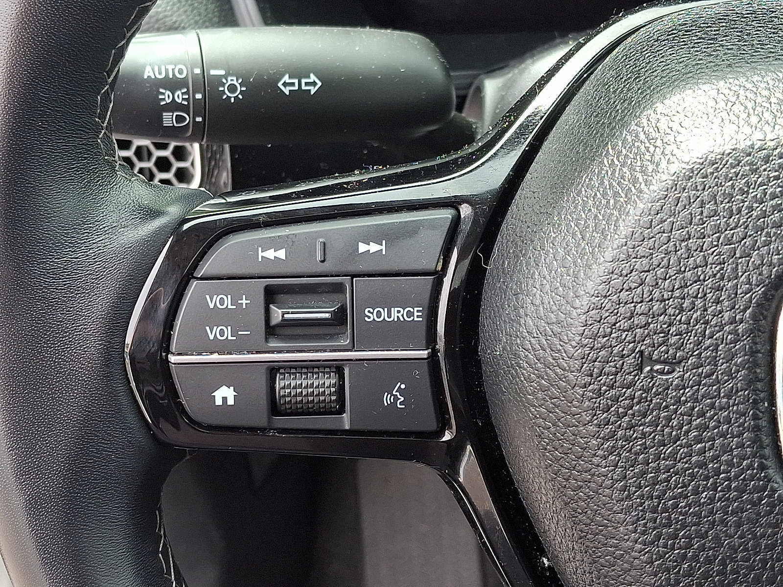Used 2023 Honda Civic EX image 23