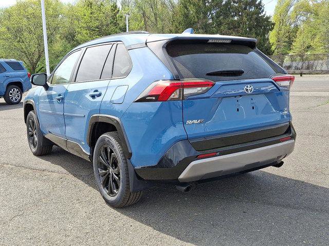 Certified 2023 Toyota RAV4 SE w/ Convenience Package image 23