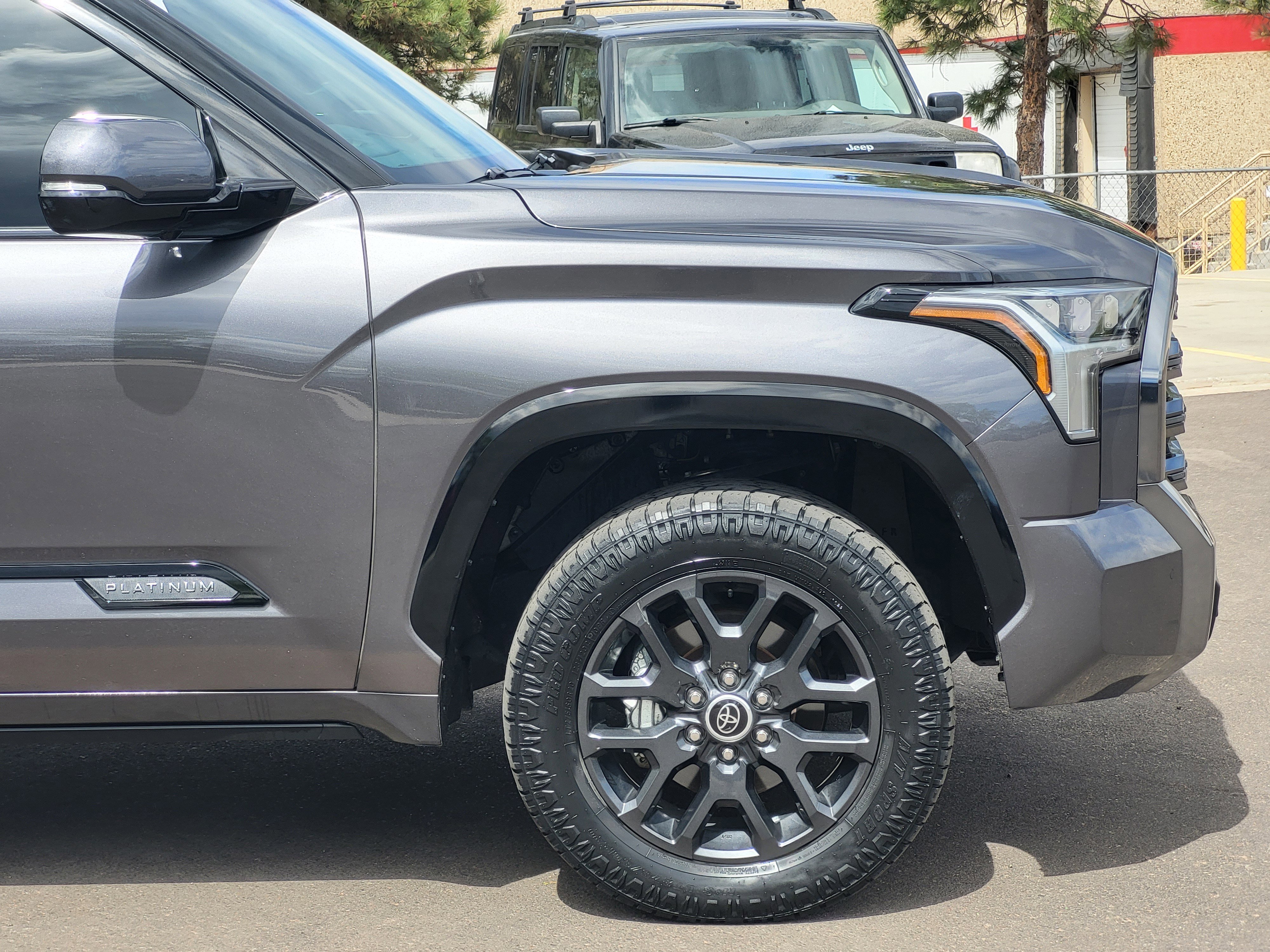 Used 2023 Toyota Tundra Platinum w/ Advanced Package AWD/4WD image 7