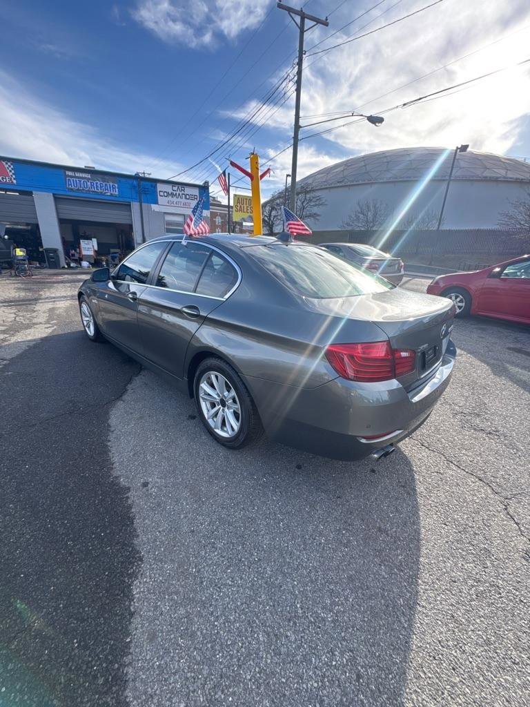 Used 2014 BMW 528i xDrive Sedan AWD/4WD image 3