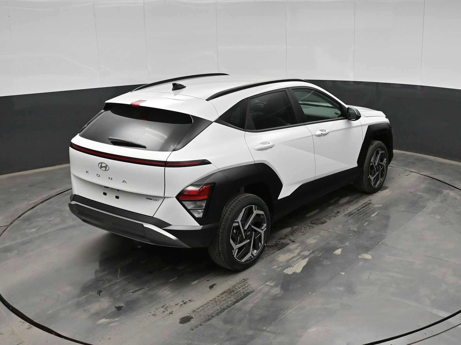 New 2026 Hyundai Kona SEL Premium image 27