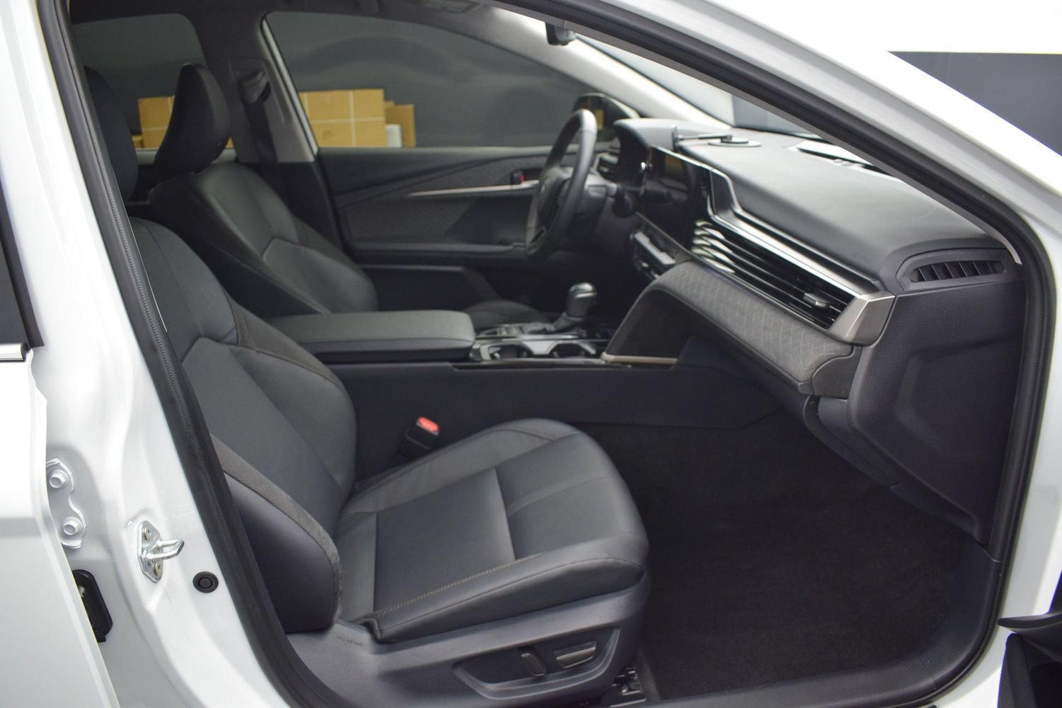 Used 2026 Toyota Camry XLE FWD image 10