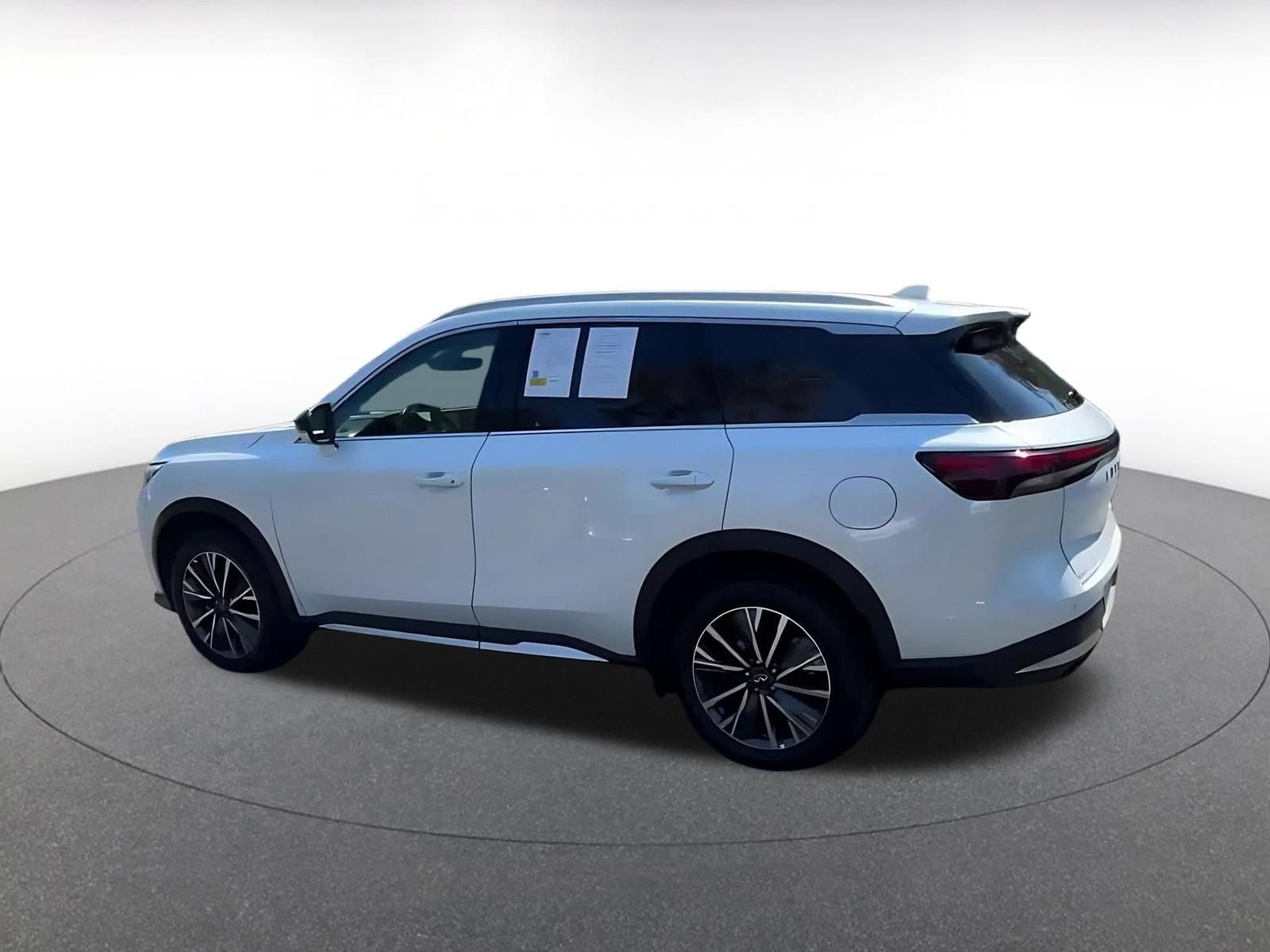 Used 2026 INFINITI QX60 Luxe AWD/4WD image 9