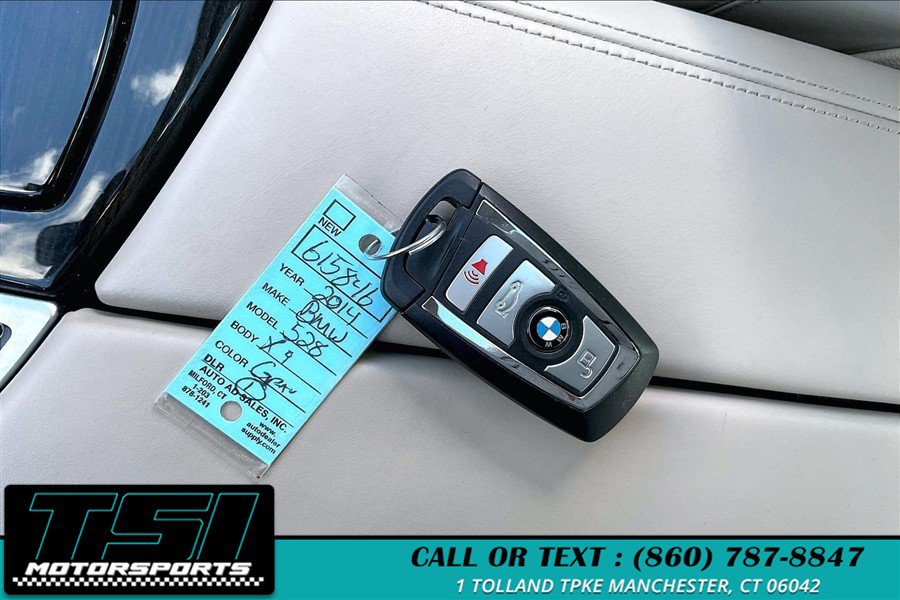 Used 2014 BMW 528i xDrive Sedan AWD/4WD image 11