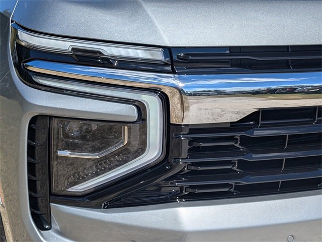 New 2026 Chevrolet Suburban LS image 10
