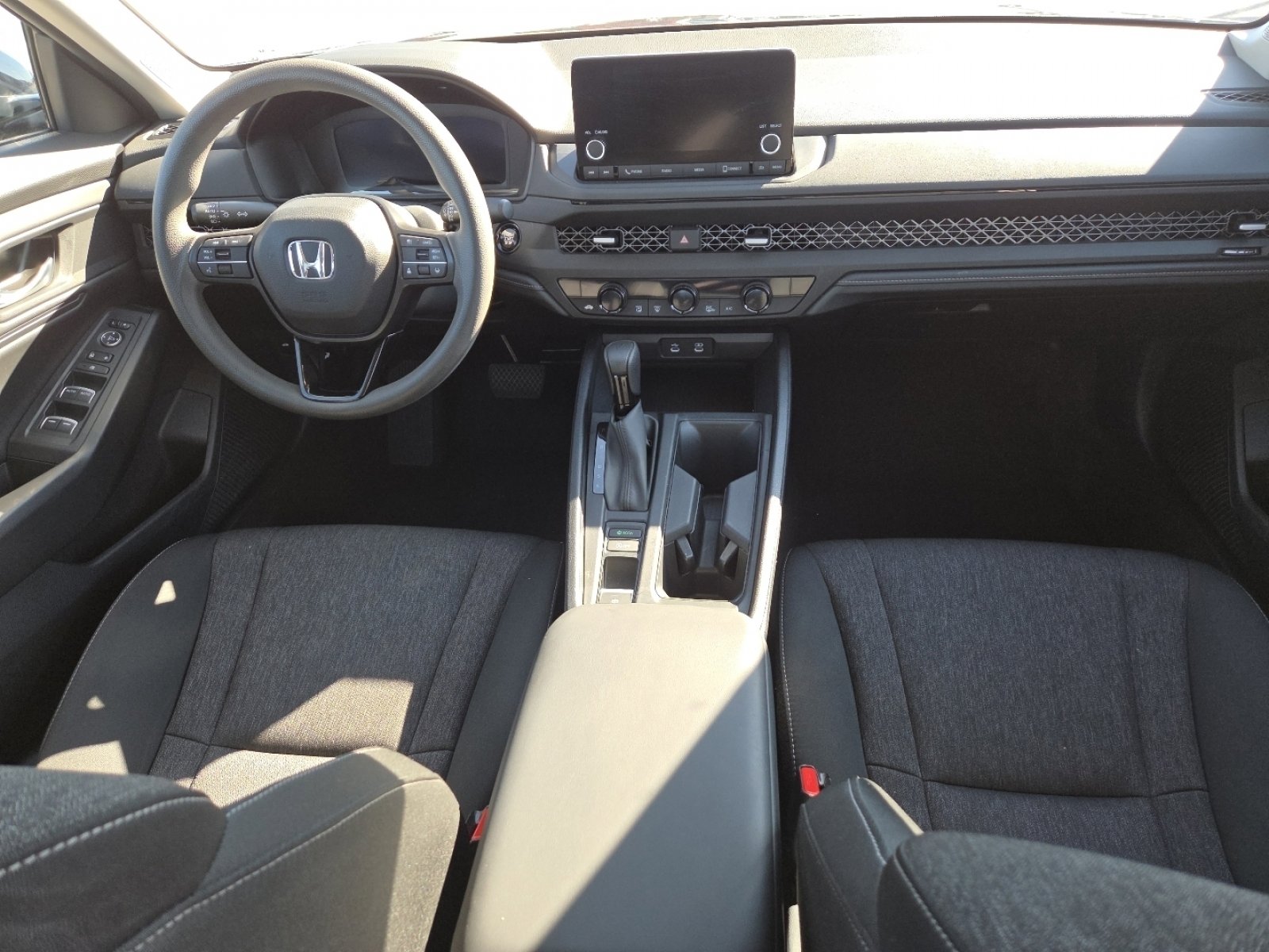 Used 2023 Honda Accord EX image 23