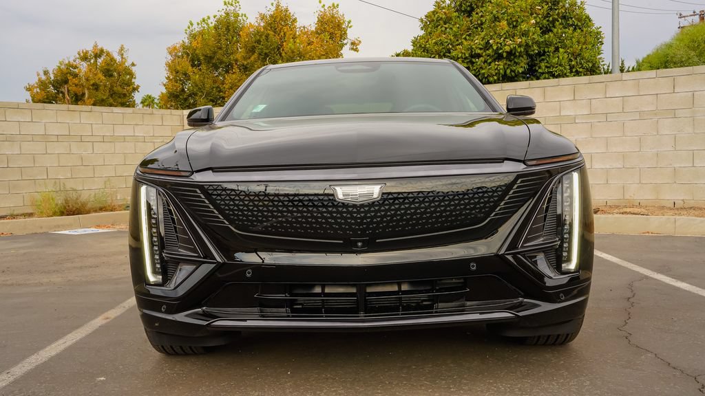 New 2027 Cadillac Lyriq Premium Sport RWD image 4