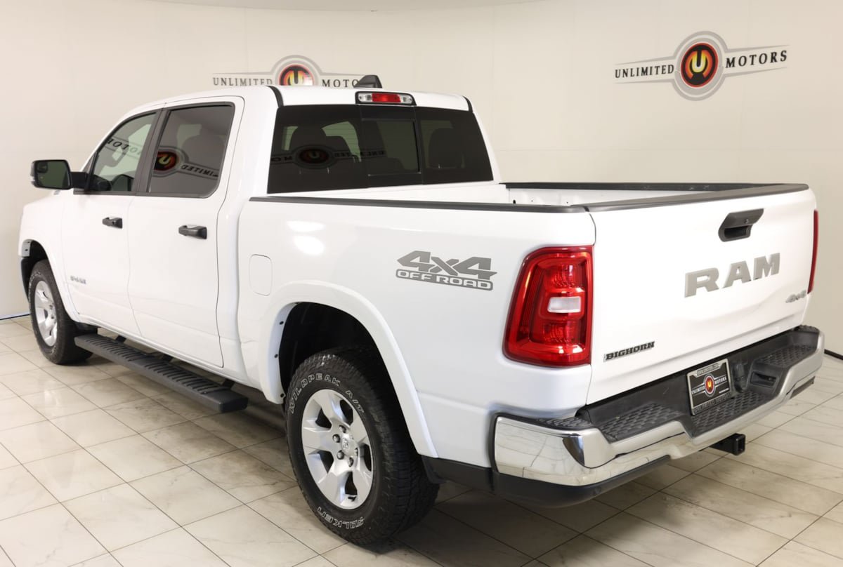 Used 2025 RAM 1500 Big Horn AWD/4WD image 4