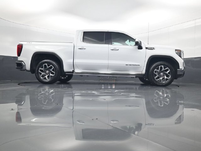 Certified 2023 GMC Sierra 1500 SLT w/ SLT Premium Plus Package AWD/4WD image 24