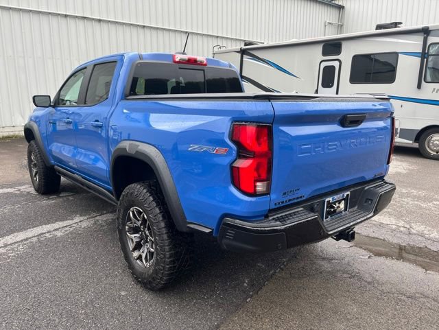 Used 2025 Chevrolet Colorado ZR2 w/ Technology Package AWD/4WD image 8