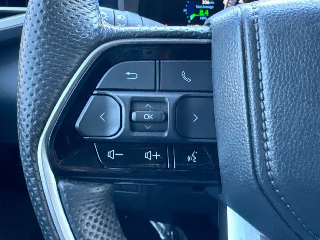 Used 2024 Toyota Sequoia Platinum RWD image 21