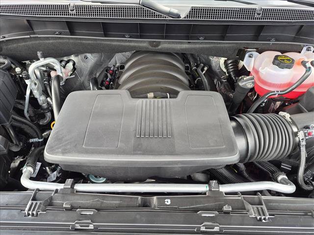 New 2026 Chevrolet Suburban Premier RWD image 15