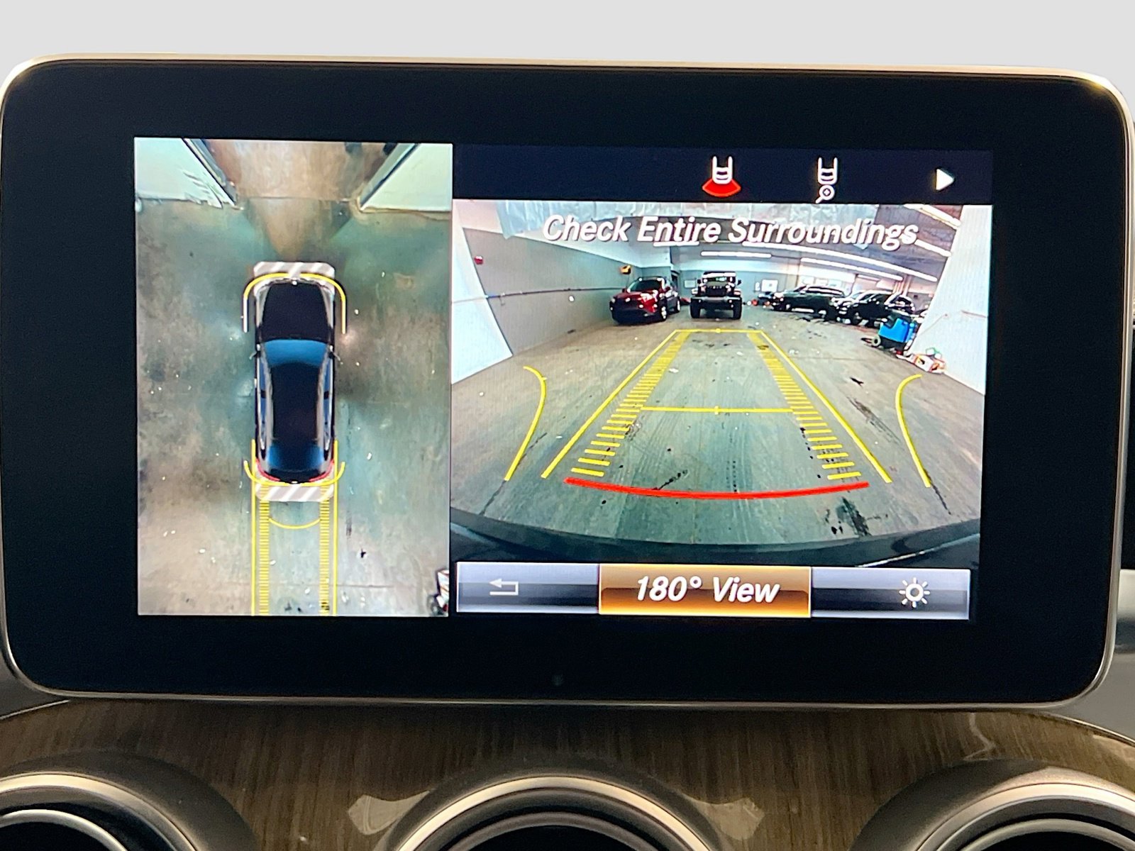 Used 2019 Mercedes-Benz GLC 300 4MATIC Coupe w/ Multimedia Package image 9