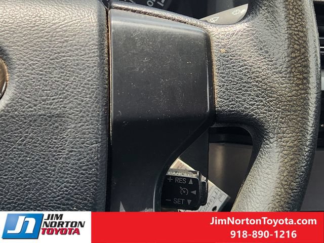 Used 2017 Toyota Tacoma SR RWD image 29