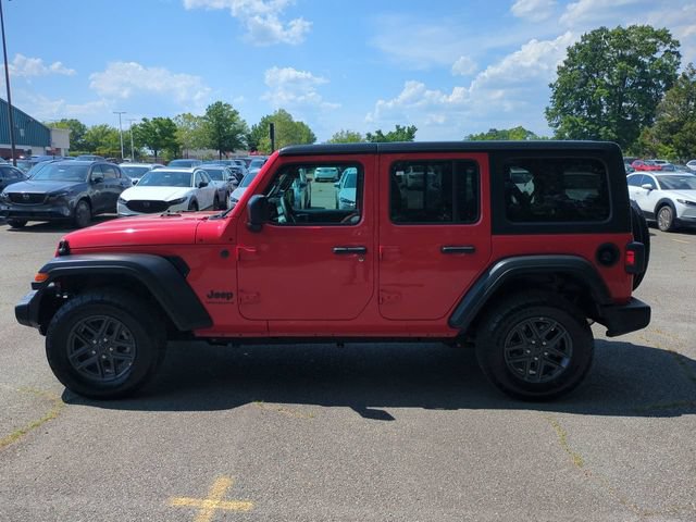 Used 2025 Jeep Wrangler Unlimited Sport AWD/4WD image 7