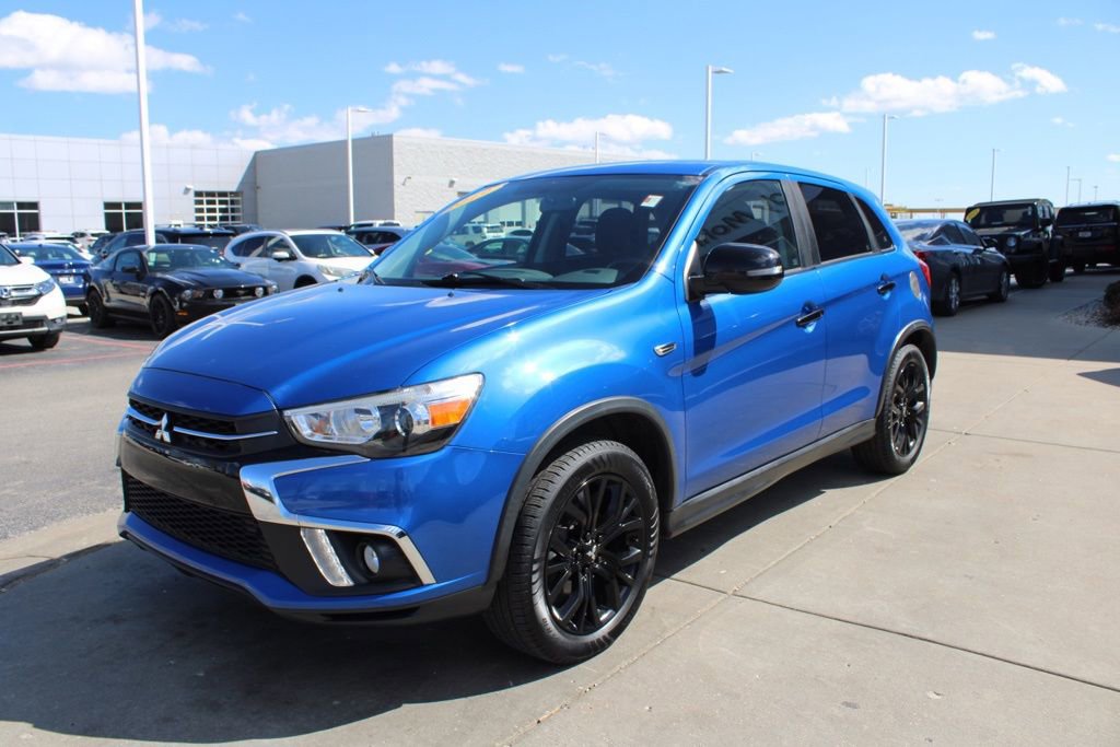Used 2019 Mitsubishi Outlander Sport LE image 3