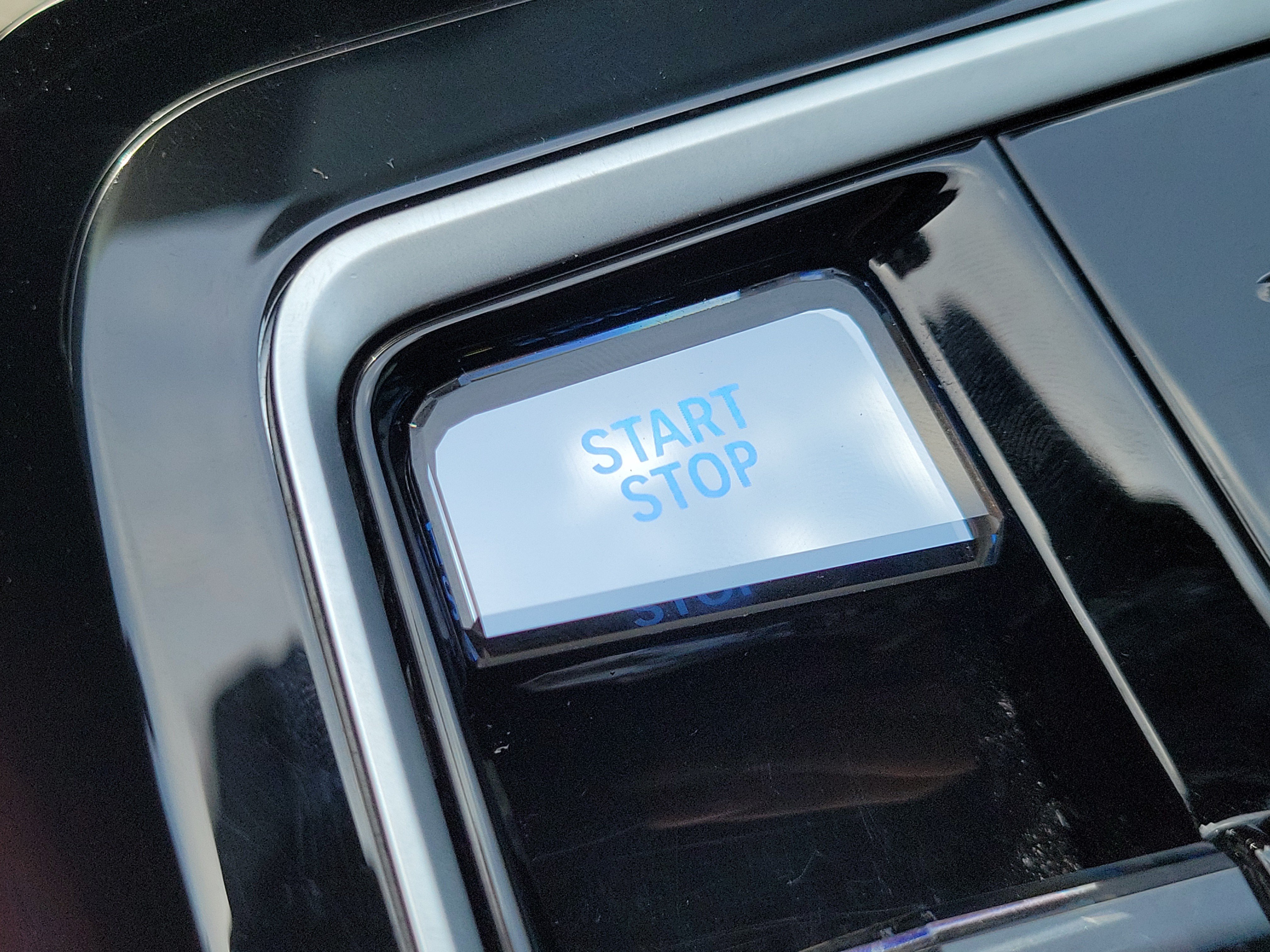 Used 2023 BMW i7 xDrive60 AWD/4WD image 26