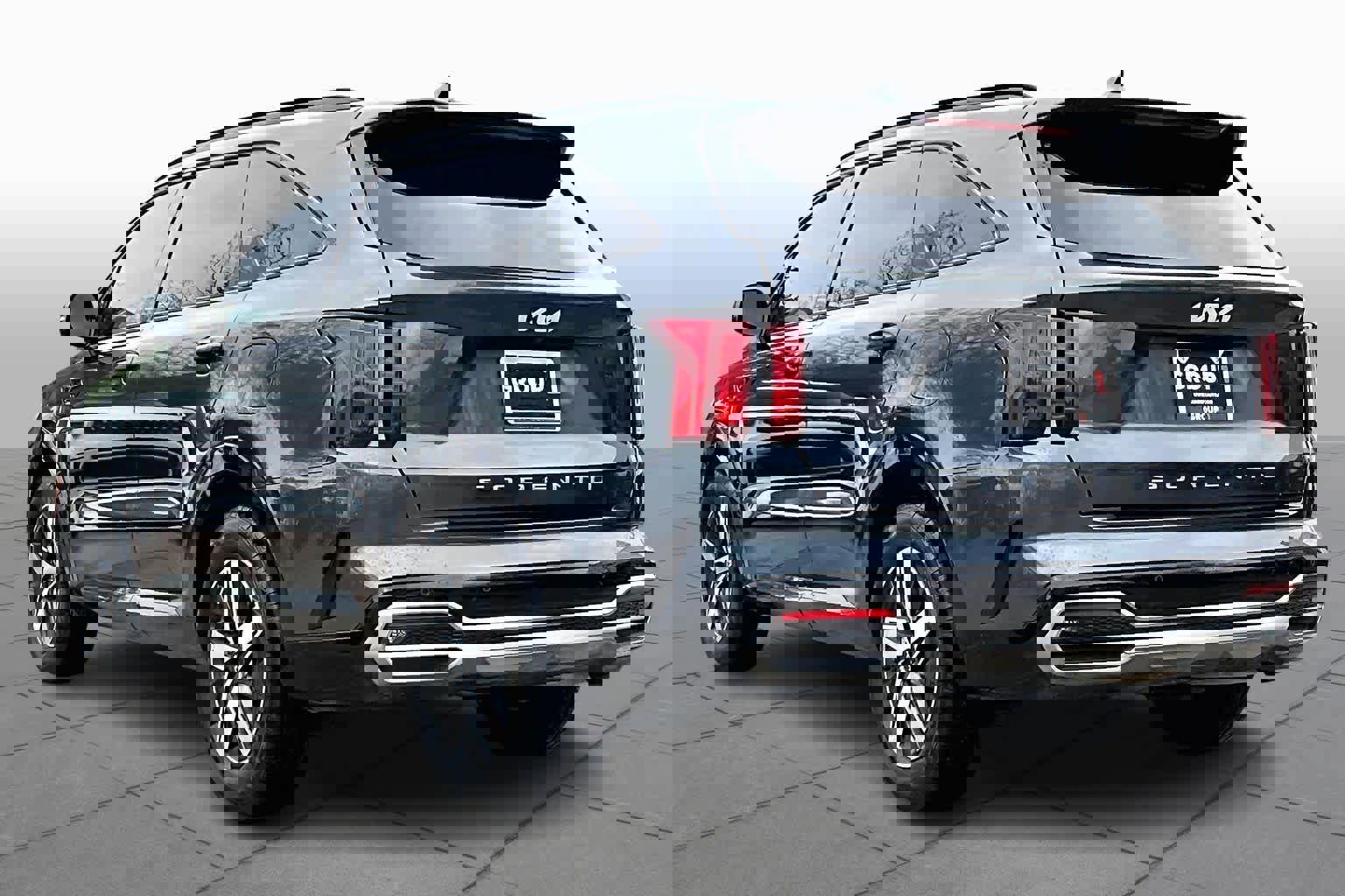 Used 2022 Kia Sorento EX w/ Panoramic Sunroof Package image 12